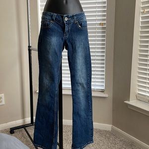 Low rise jeans